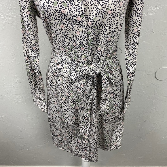 UNTUCKIT For Her Phoebe Floral Print
Long Sleeve Button Shirt Dress Size 6 - Picture 4 of 11